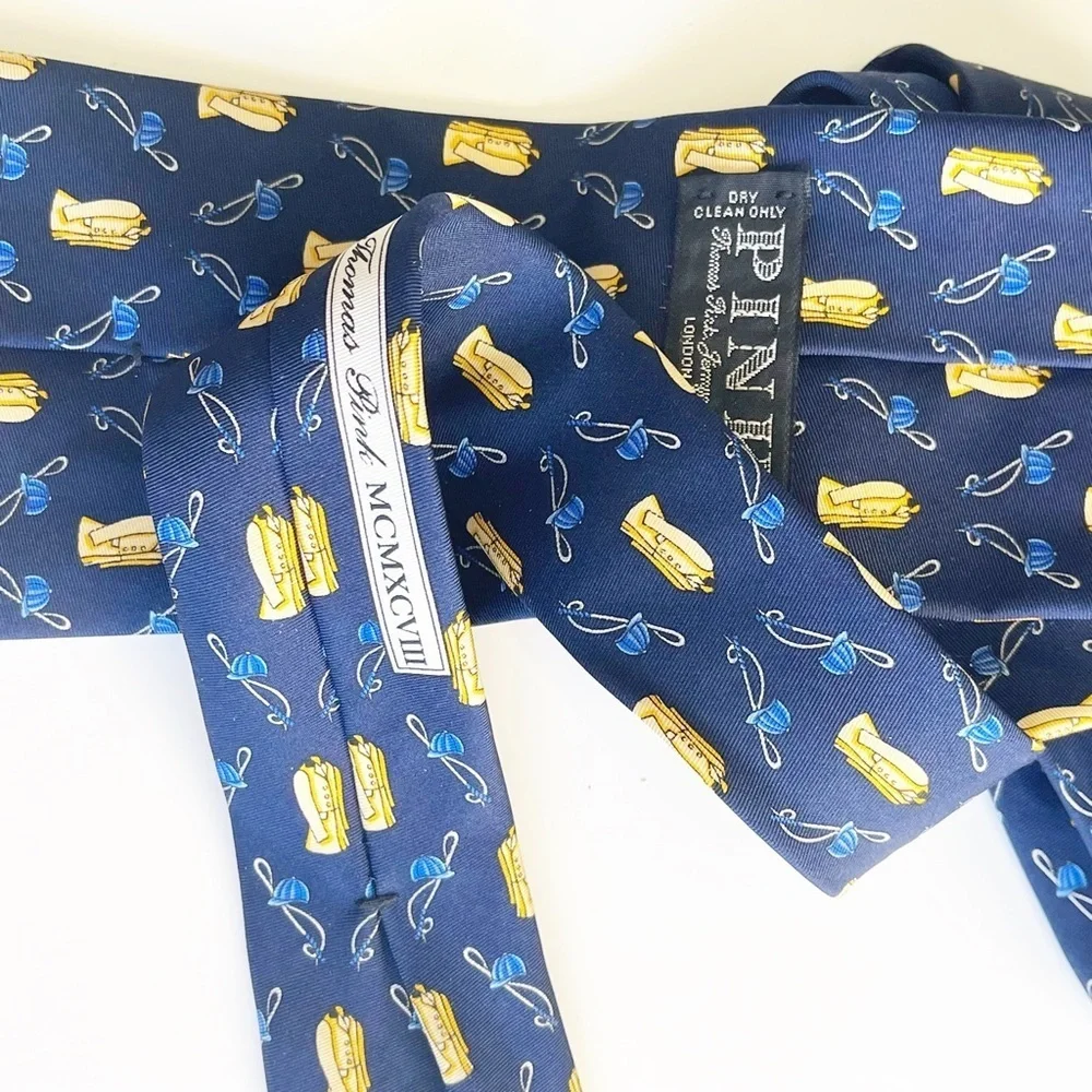 Thomas Pink Blue 100% Silk British Theme Print Men's Tie